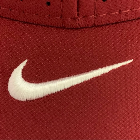 Nike University of Arkansas Razorbacks Aero Classic99 Cap-NWT - Picture 7 of 9
